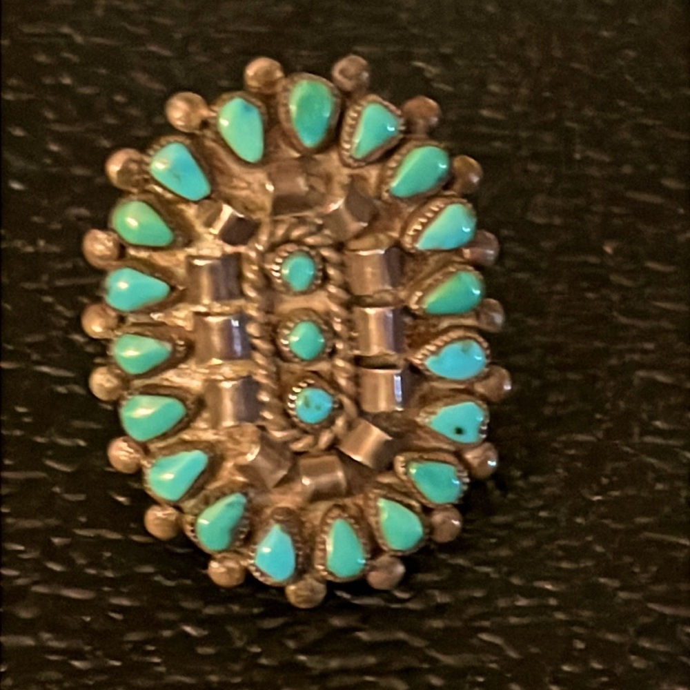 Vintage Zuni, turquoise and silver petit point ring